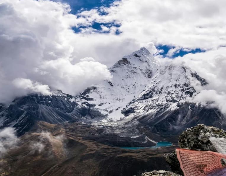 Ultimate guide to Everest Base Camp Trek 2025